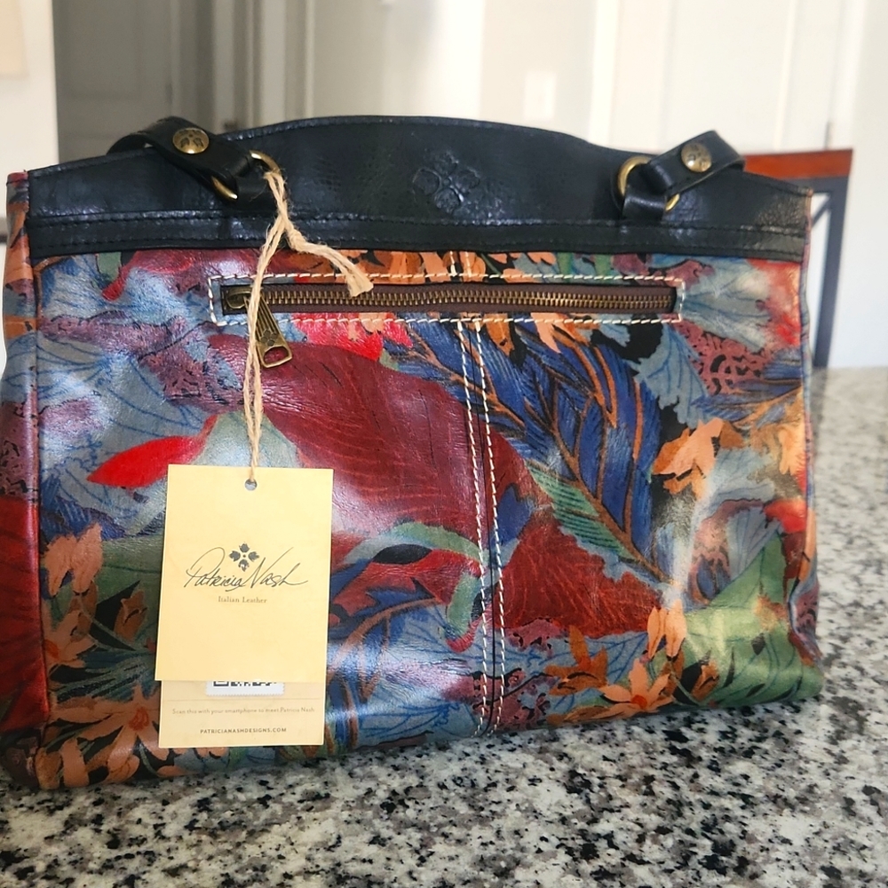 Patricia Nash leather shoulder bag.